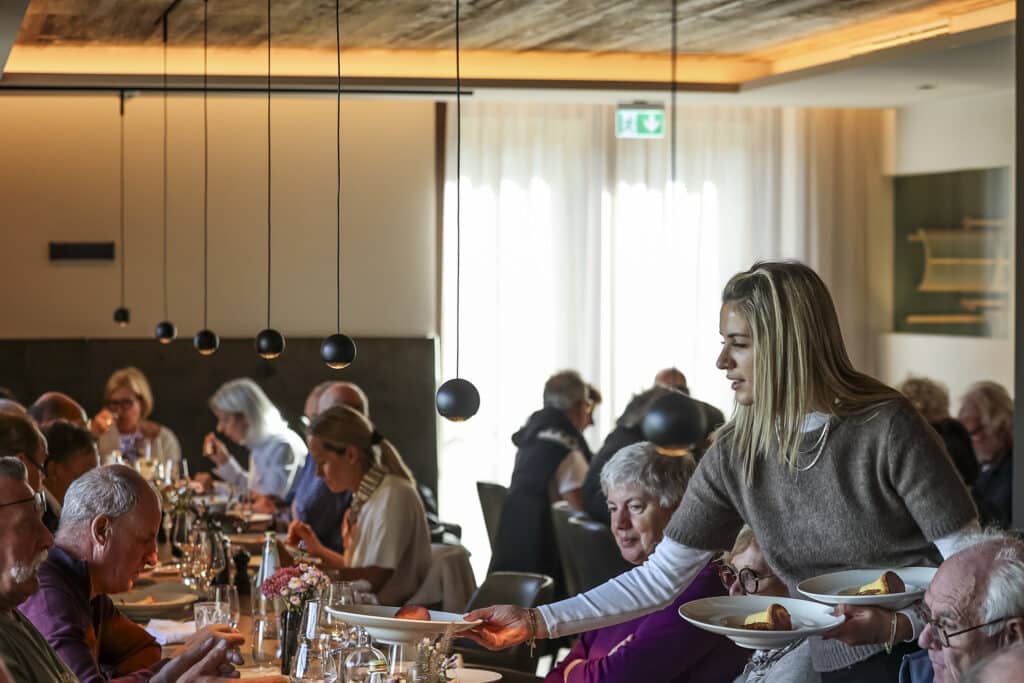 WESTSIDERS_JV_2025_10_08_EHC_Live Reportage-18